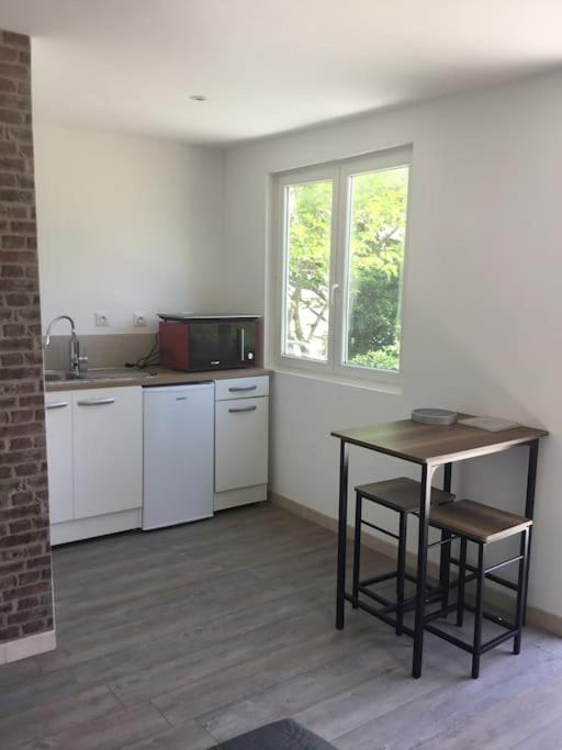 Chalet 19M2 Pour 2 Personnes Omessa المظهر الخارجي الصورة